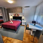 Studio Apartman Dubrava Zagreb